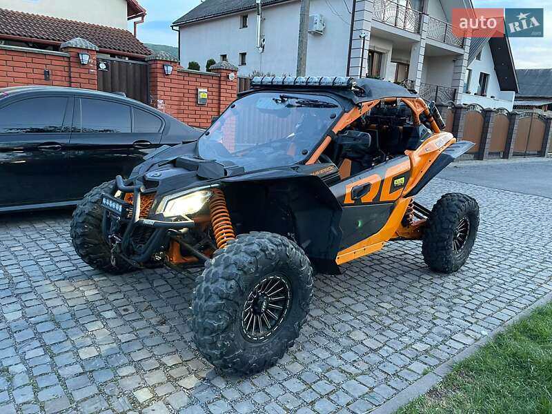 Квадроцикл утилітарний BRP Maverick X3 2020 в Києві