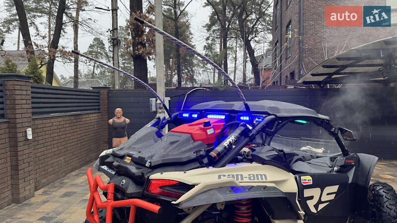 Вездеход-амфибия BRP Maverick X3 2021 в Ирпене