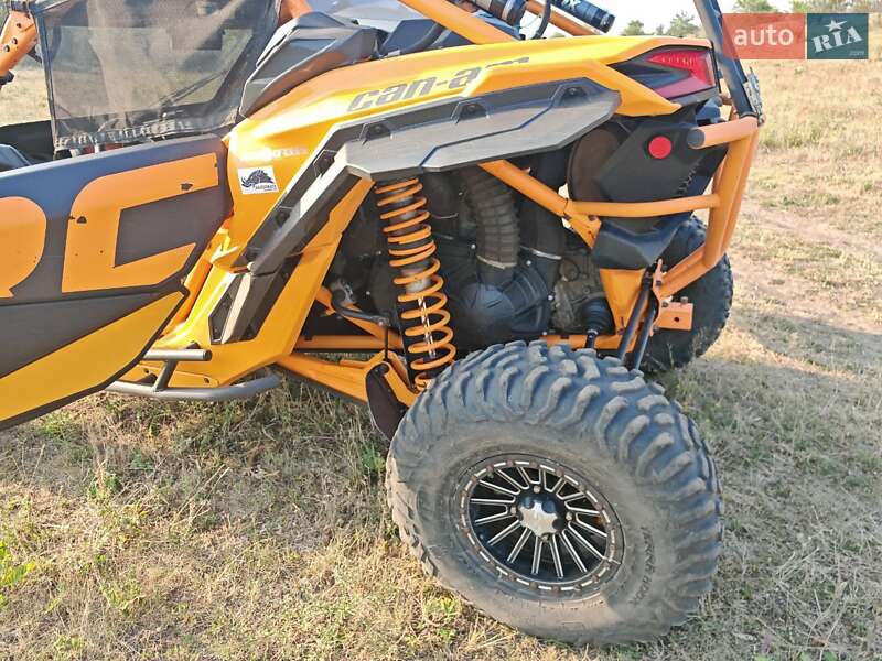 Квадроцикл  утилитарный BRP Maverick X3 2020 в Запорожье