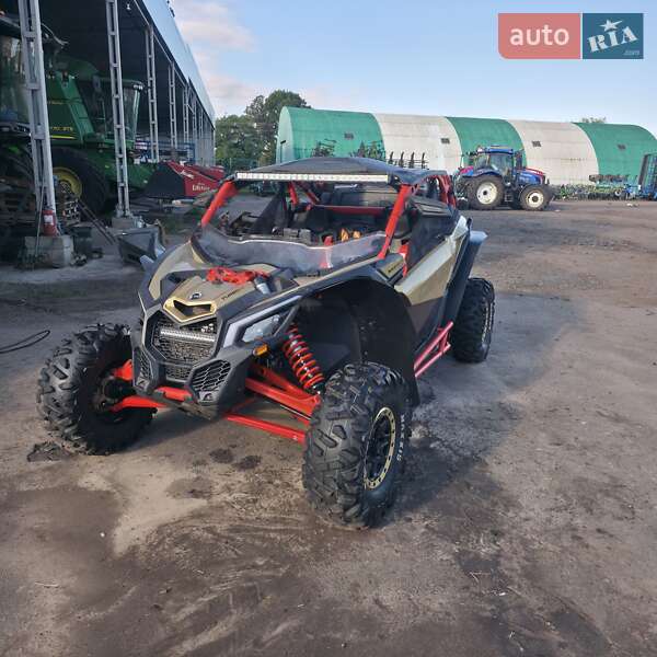 Вездеход-амфибия BRP Maverick X3 2017 в 