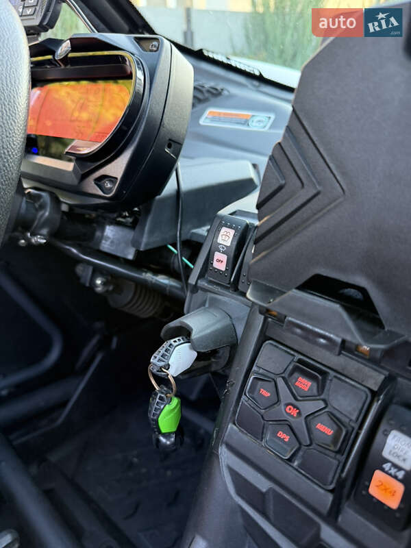 Квадроцикл утилітарний BRP Maverick X3 2020 в Черкасах