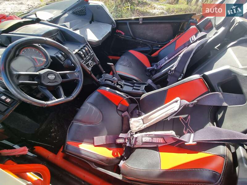 Квадроцикл утилітарний BRP Maverick X3 2017 в Києві