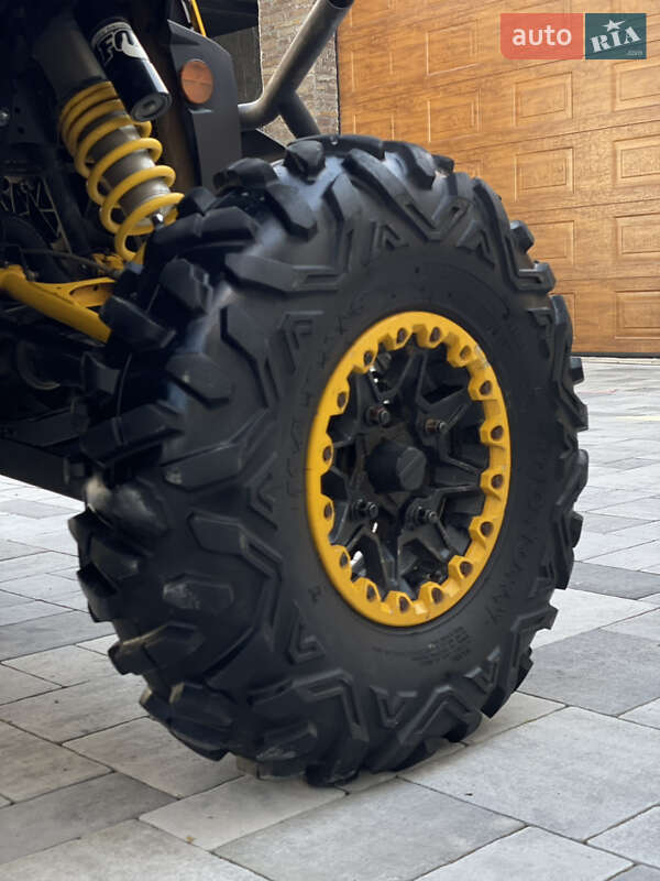 Квадроцикл  утилитарный BRP Maverick 2016 в Виноградове