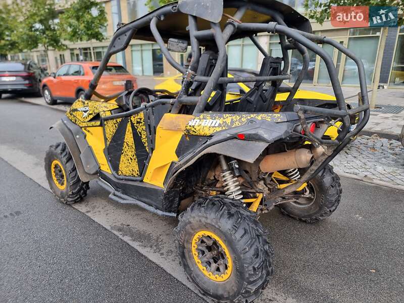 Квадроцикл  утилитарный BRP Maverick 2013 в Киеве