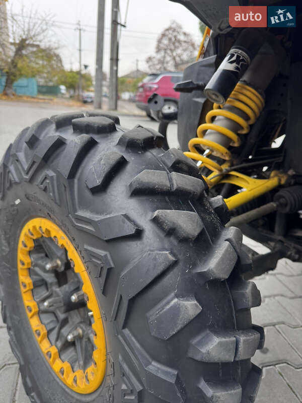 Квадроцикл  утилитарный BRP Maverick 2013 в Радомышле