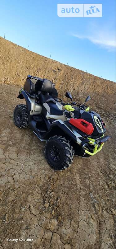 BRP Outlander 2012