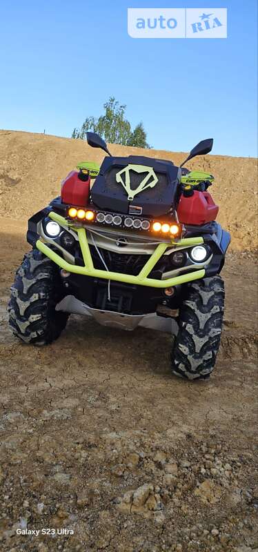 Квадроцикл спортивний BRP Outlander 2012 в Тячеві