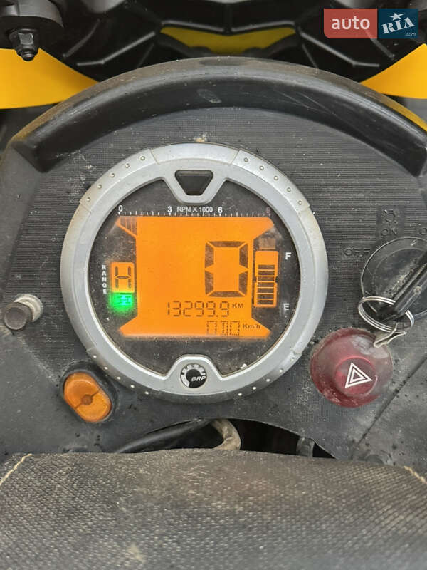 Квадроцикл  утилитарный BRP Outlander 2012 в Яремче