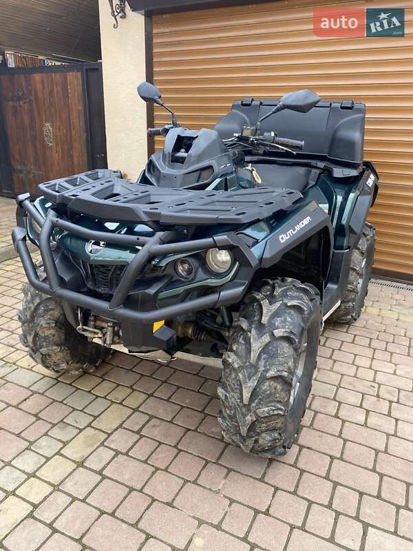 BRP Outlander 2012