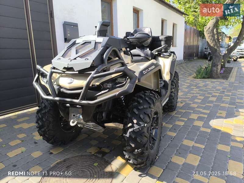 BRP Outlander 2022