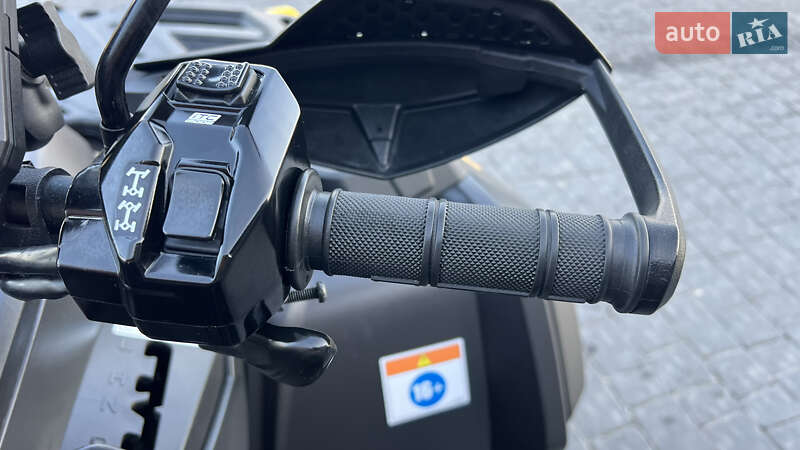 Квадроцикл  утилитарный BRP Outlander 2019 в Ивано-Франковске