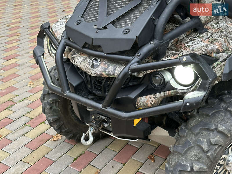 Квадроцикл  утилитарный BRP Outlander 2014 в Ужгороде