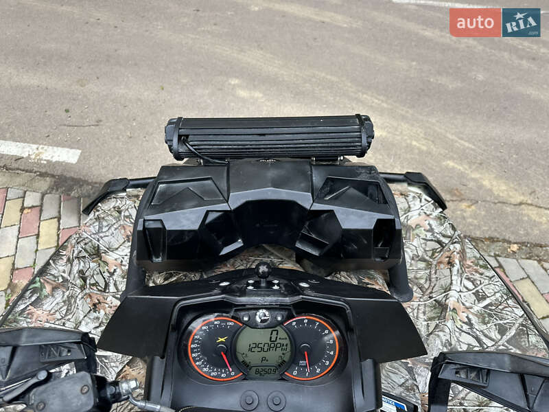 Квадроцикл  утилитарный BRP Outlander 2014 в Ужгороде