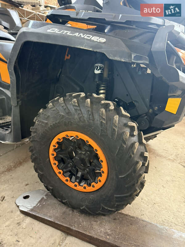 Квадроцикл утилітарний BRP Outlander 2015 в Буську