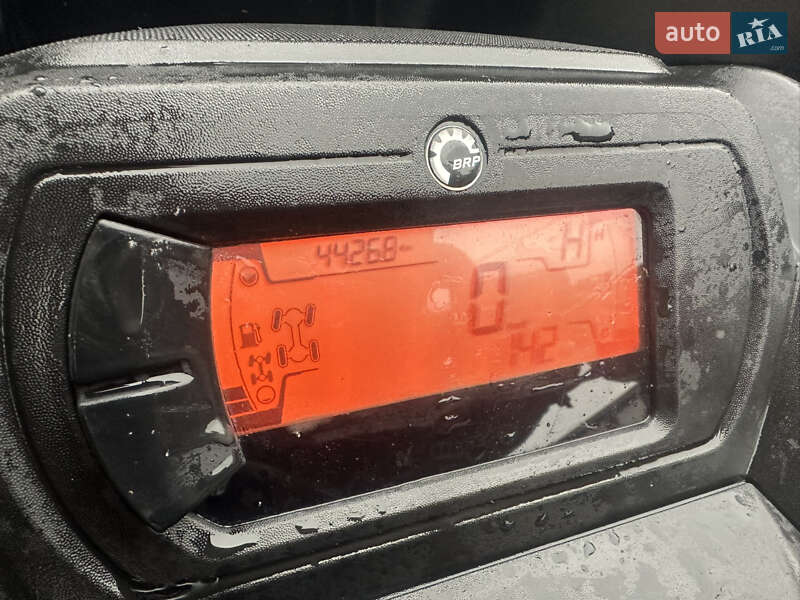 Квадроцикл  утилитарный BRP Outlander 2024 в Луцке