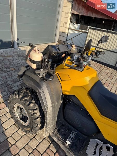 Мотовсюдиход BRP Outlander 2011 в Любомлі