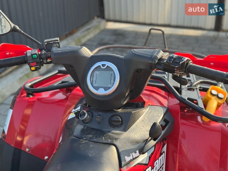 Квадроцикл  утилитарный BRP Outlander 2012 в Черновцах