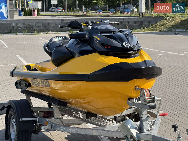 Гідроцикл спортивний BRP RXP-X 2021 в 