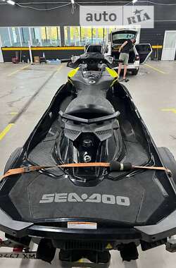 Гидроцикл спортивный BRP RXP 2016 в 