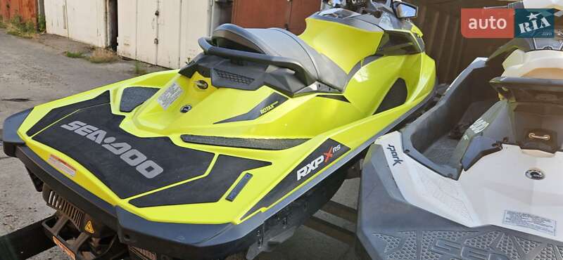Гидроцикл спортивный BRP RXP 2017 в Киеве