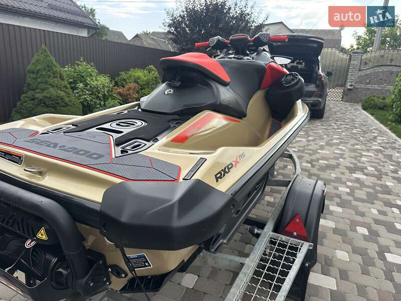 Гидроцикл спортивный BRP RXP 2025 в Белой Церкви фото 11 Гидроцикл спортивный BRP RXP 2025 в Белой Церкви