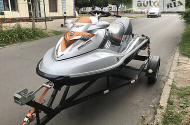 Гідроцикл туристичний BRP RXT-X 2008 в Дніпрі