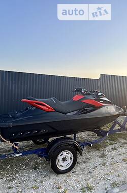 Гидроцикл туристический BRP RXT-X 2012 в 