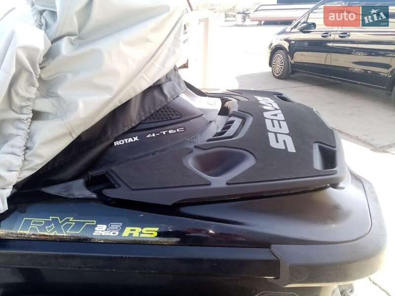 Гидроцикл спортивный BRP RXT-X 2013 в Киеве