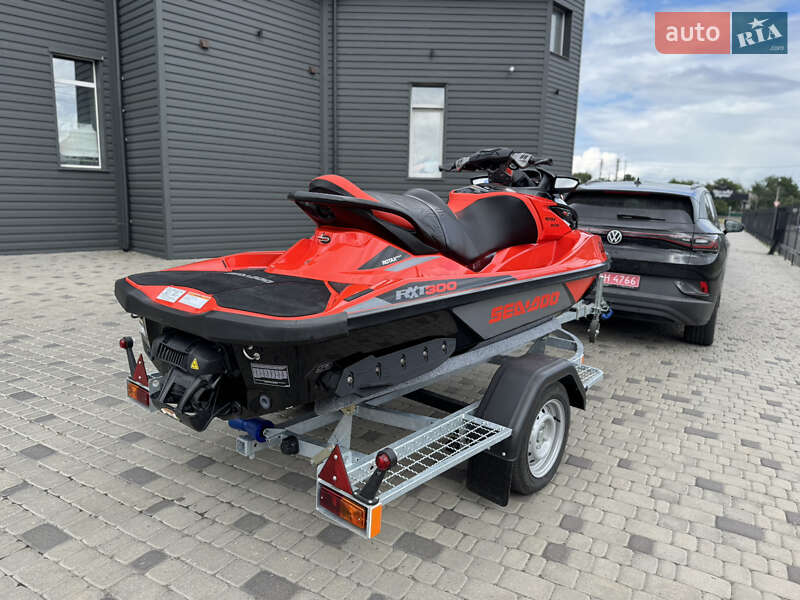 Гидроцикл спортивный BRP RXT 2017 в Белой Церкви фото 10 Гидроцикл спортивный BRP RXT 2017 в Белой Церкви