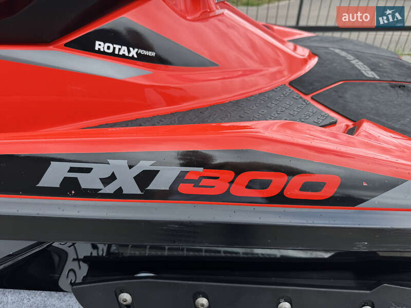 Гидроцикл спортивный BRP RXT 2017 в Белой Церкви фото 18 Гидроцикл спортивный BRP RXT 2017 в Белой Церкви