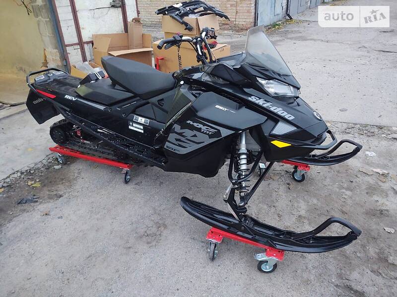 Снегоход BRP Ski-Doo 2017 в Киеве фото 7 Снегоход BRP Ski-Doo 2017 в Киеве