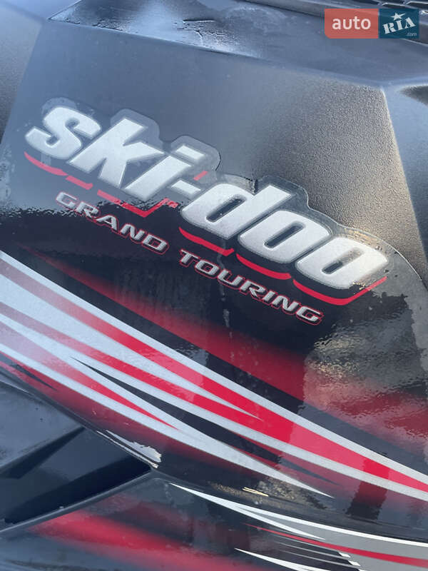 Утилітарні снігоходи BRP Ski-Doo 2011 в Славському