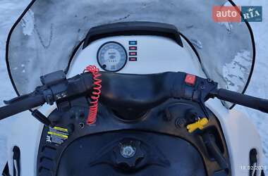 Снігоходи для полювання та рибалки BRP Ski-Doo 2004 в 