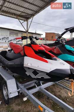 Гидроцикл туристический BRP Spark 2024 в 