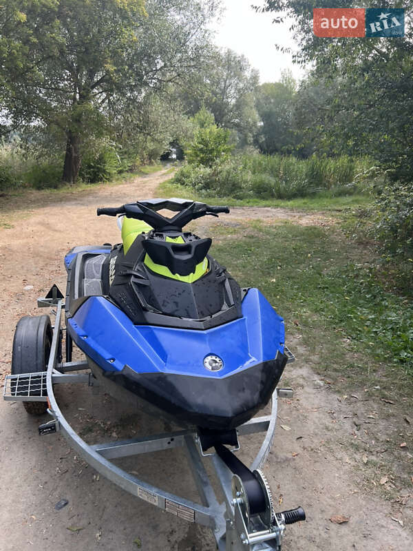 Гідроцикл спортивний BRP Spark 2021 в Тульчині