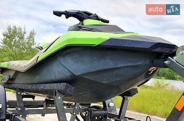Гидроцикл спортивный BRP Spark 2016 в 