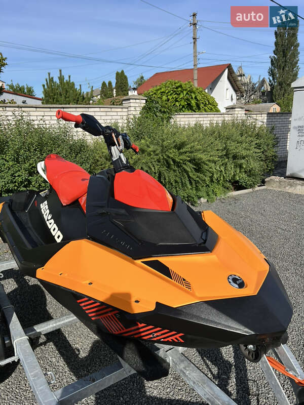 Гідроцикл спортивний BRP Spark 2018 в Житомирі