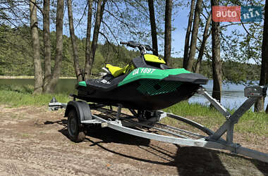 Гидроцикл спортивный BRP Spark 2020 в 
