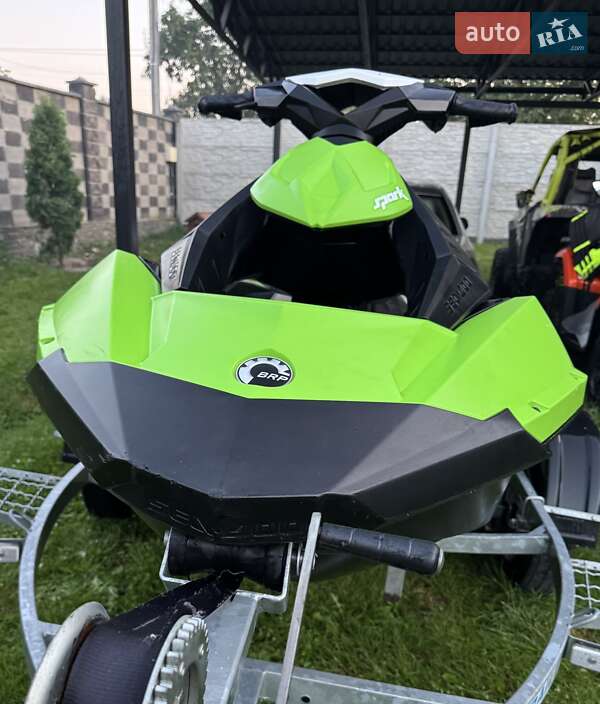 Гидроцикл спортивный BRP Spark 2017 в Житомире