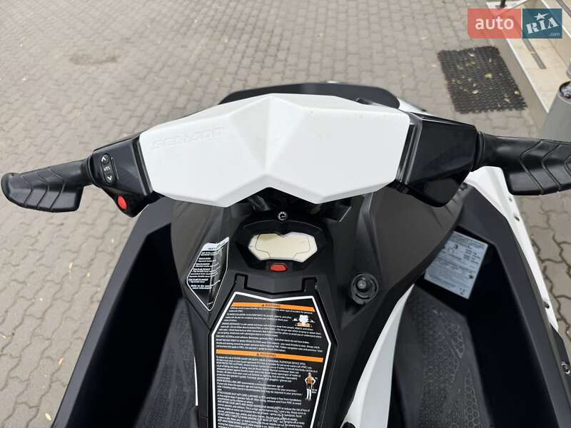 Гидроцикл спортивный BRP Spark 2016 в Хмельницком фото 9 Гидроцикл спортивный BRP Spark 2016 в Хмельницком