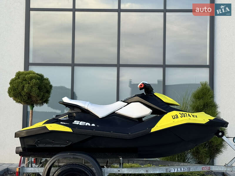 Гидроцикл спортивный BRP Spark 2016 в Тернополе