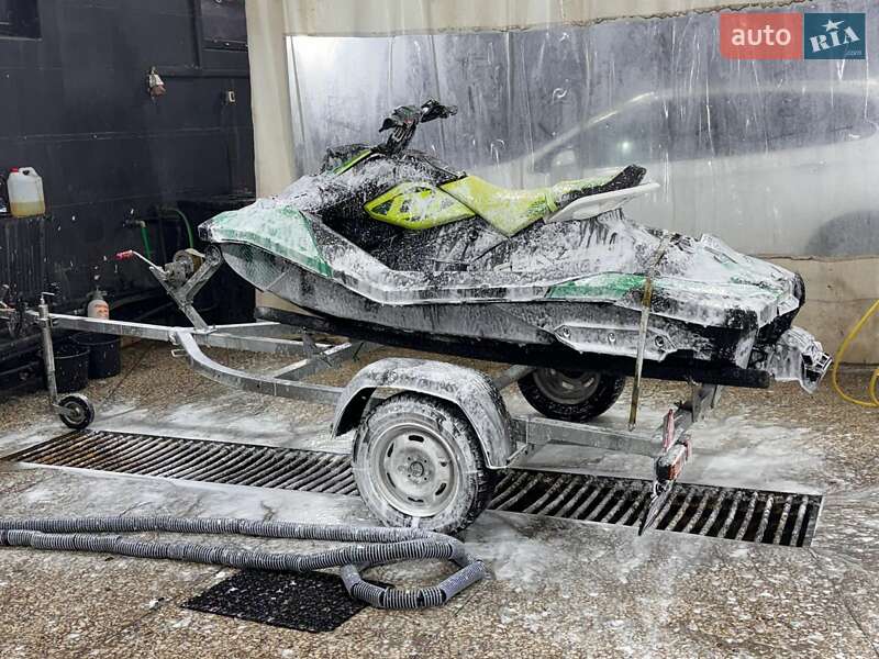 Гідроцикл туристичний BRP Spark 2019 в Харкові фото 7 Гідроцикл туристичний BRP Spark 2019 в Харкові