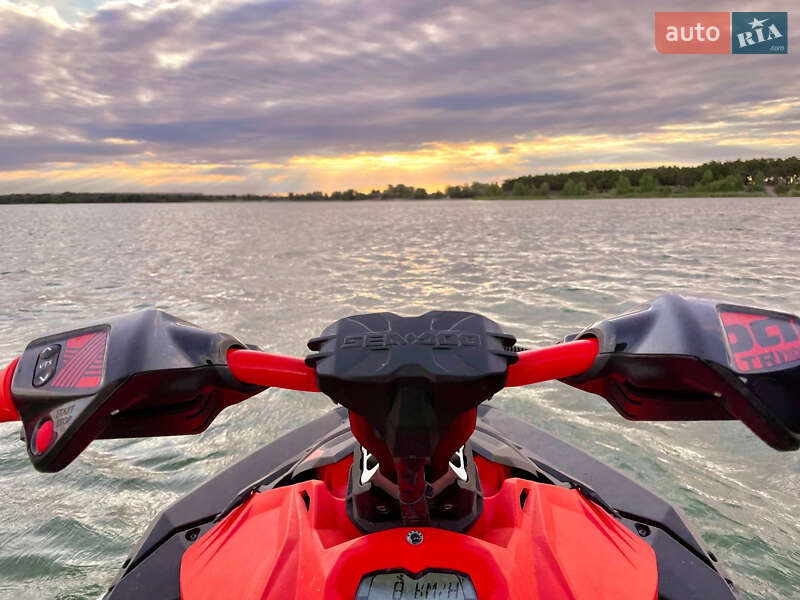Гідроцикл спортивний BRP Spark 2022 в Дніпрі