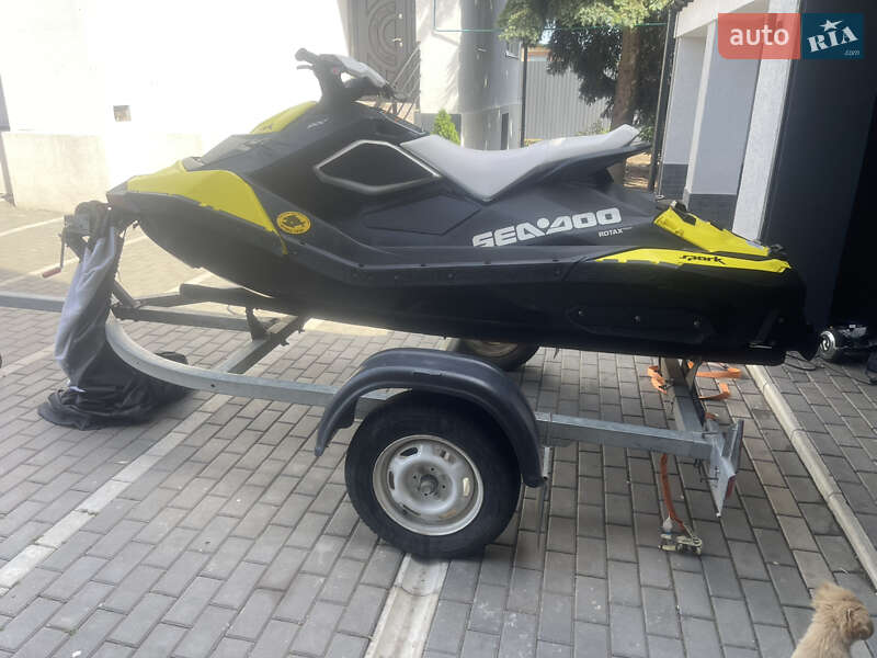 Гидроцикл туристический BRP Spark 2014 в Николаеве