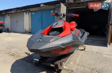 Гидроцикл спортивный BRP Spark 2021 в Днепре