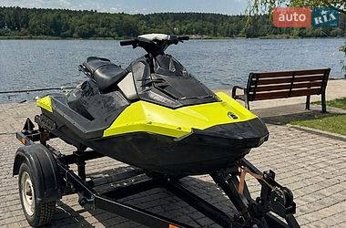 Гидроцикл спортивный BRP Spark 2015 в Тернополе