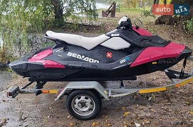 Гидроцикл спортивный BRP Spark 2016 в Киеве
