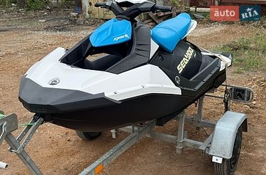 Гидроцикл туристический BRP Spark 2018 в Тернополе