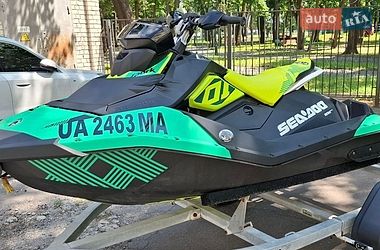 Гидроцикл спортивный BRP Spark 2021 в Харькове