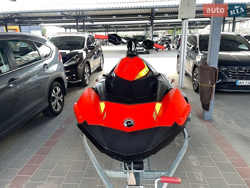Гідроцикл спортивний BRP Spark 2020 в Житомирі